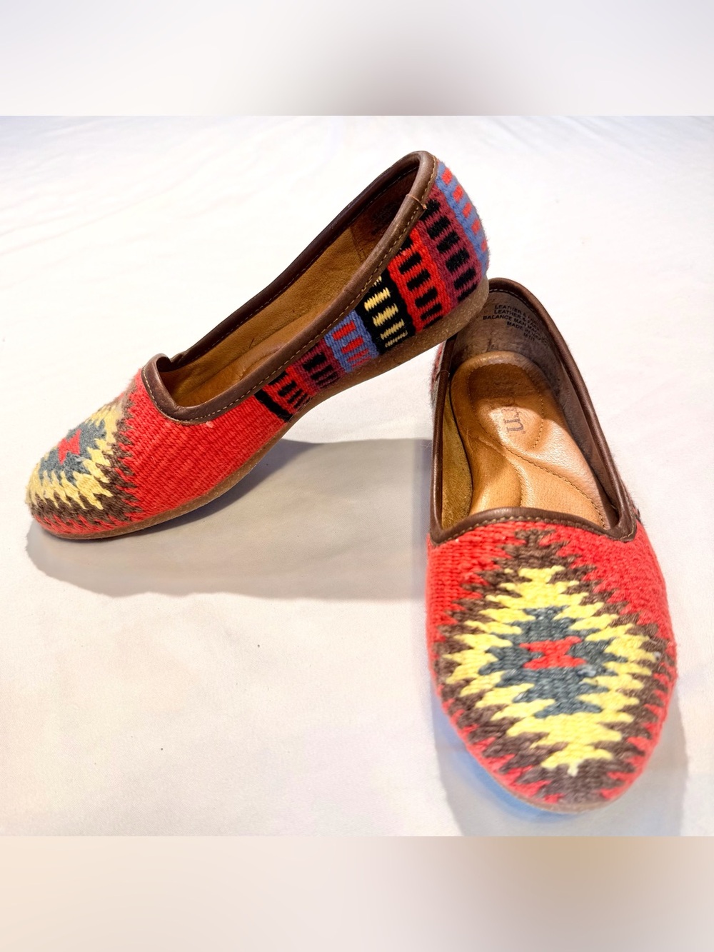 BORN Giselle Woven Loafers Slip-on Flats